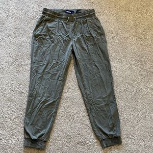 Hollister high rise joggers